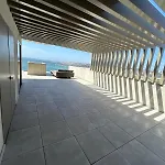 Porto Neptune Terrace * Vila Nova de Gaia