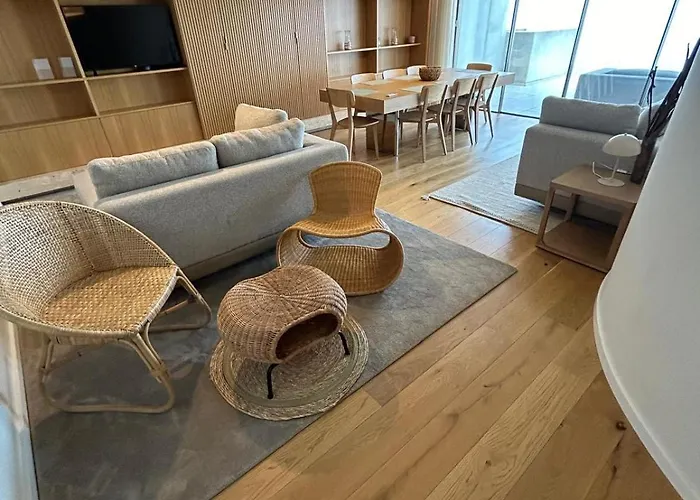 Porto Neptune Terrace * Vila Nova de Gaia